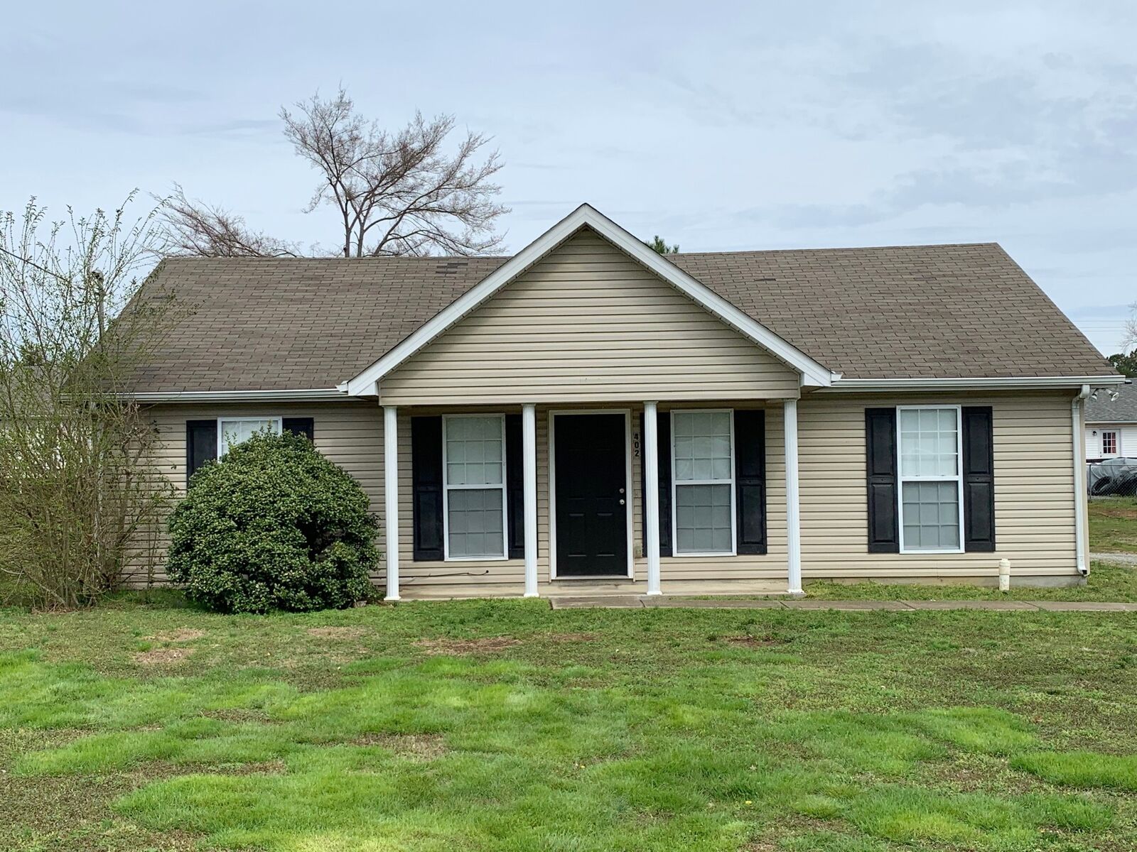Property Photo:  402 Fairway Grn  TN 37160 