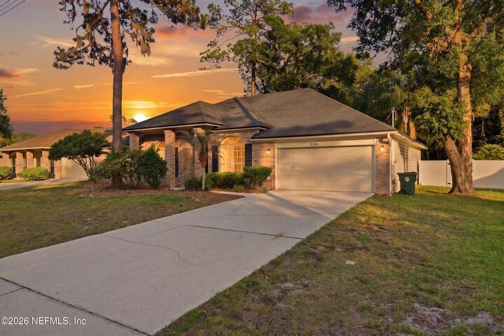 Property Photo: 3286 Marbon Road FL 32223