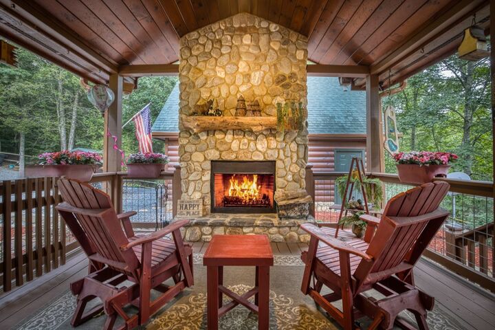 Property Photo: 710 Ensley Road GA 30541