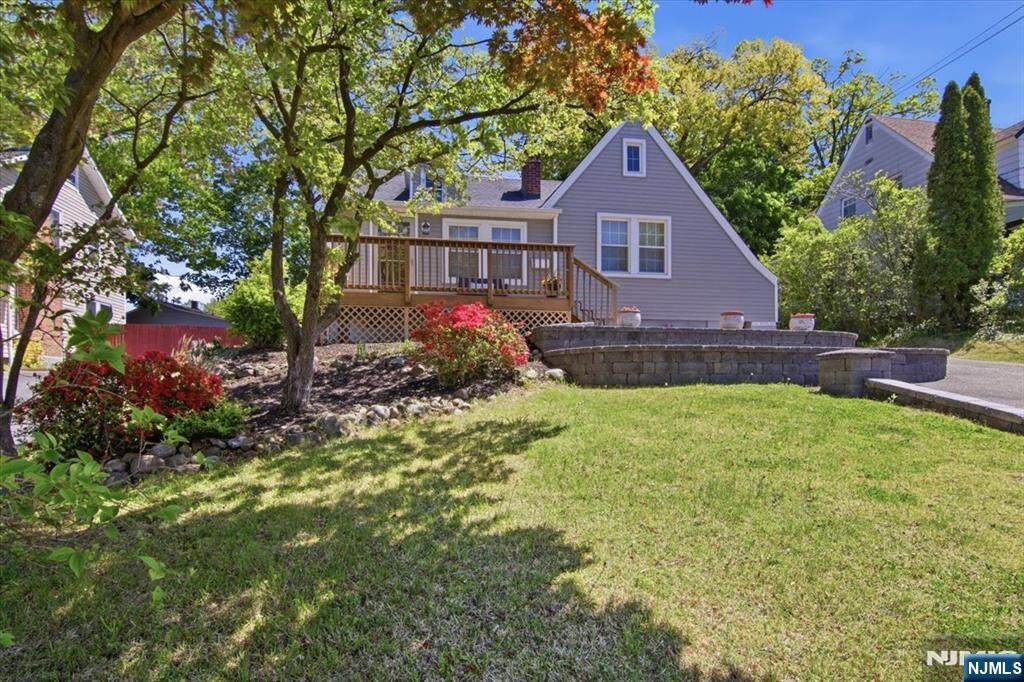 Property Photo:  14 Espy Road  NJ 07006 