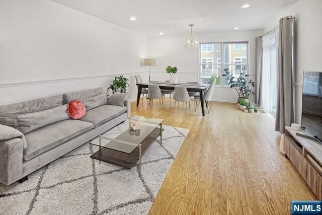 Property Photo:  453 Albany Court  NJ 07093 
