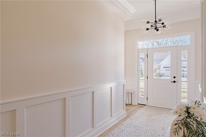 Property Photo:  6469 N Cobblestone Road  OH 44143 