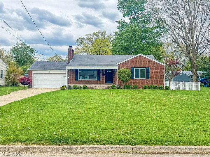 Property Photo:  4047 Cascade Drive  OH 44511 