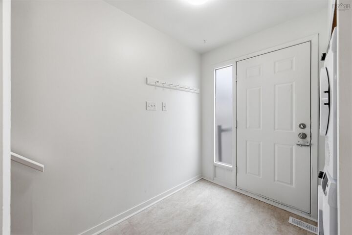 Property Photo:  18 Roblea Drive  NS B2W 1Y7 