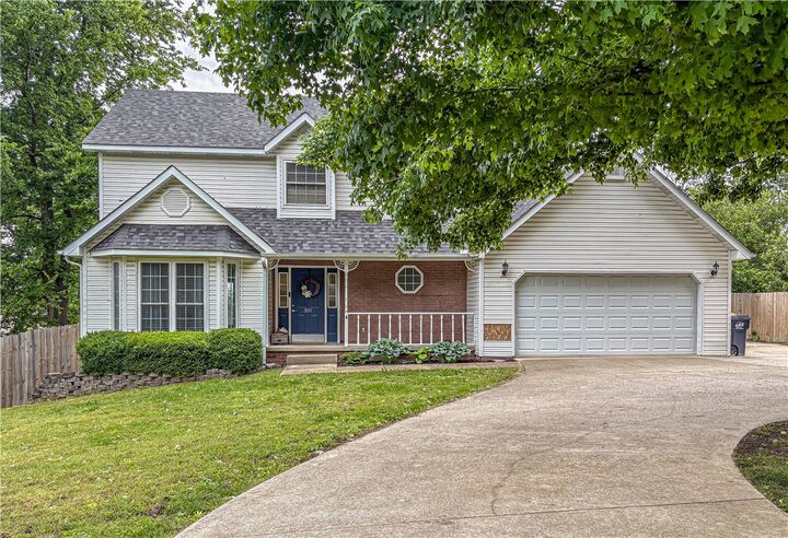 Property Photo:  301 Old Farm Road  AR 72601 