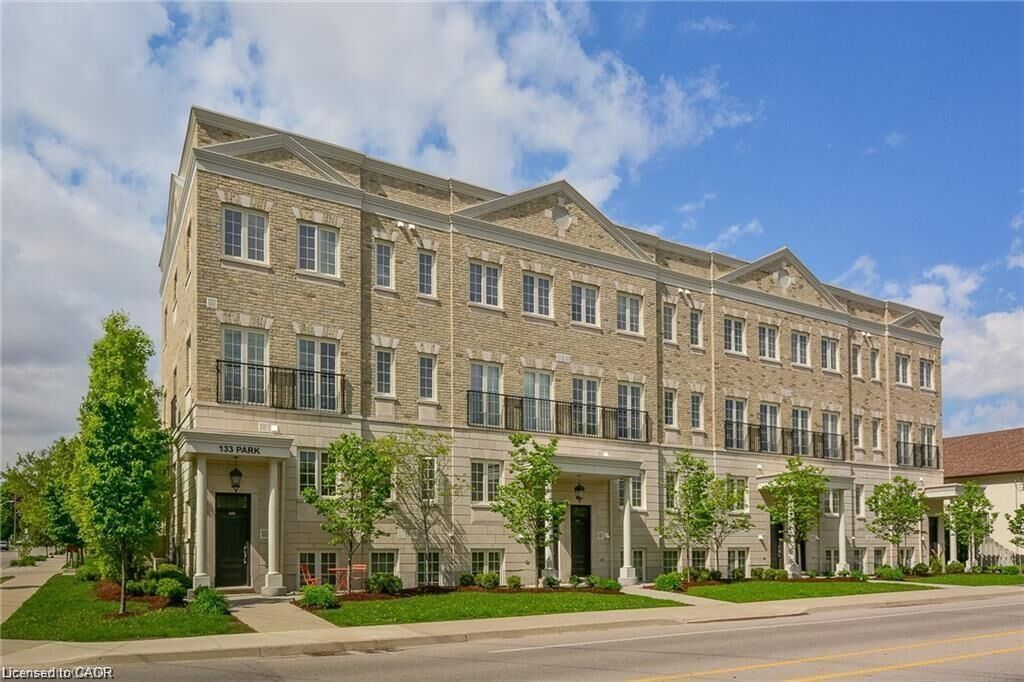Property Photo:  133 Park Street 101  ON N2L 6L7 