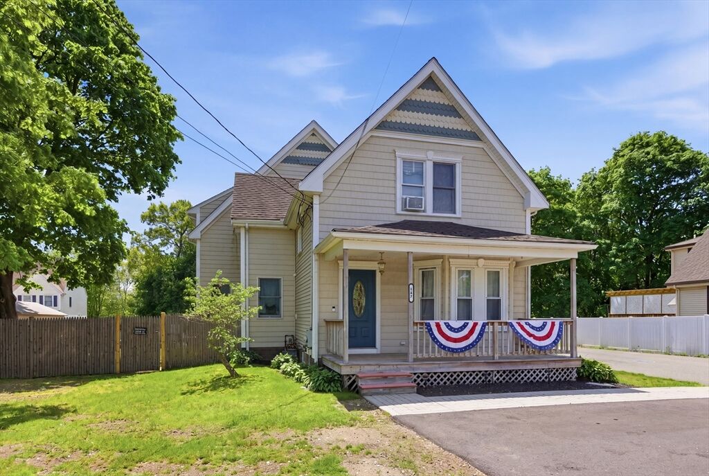 Property Photo: 107 Plain Street 2 MA 02184