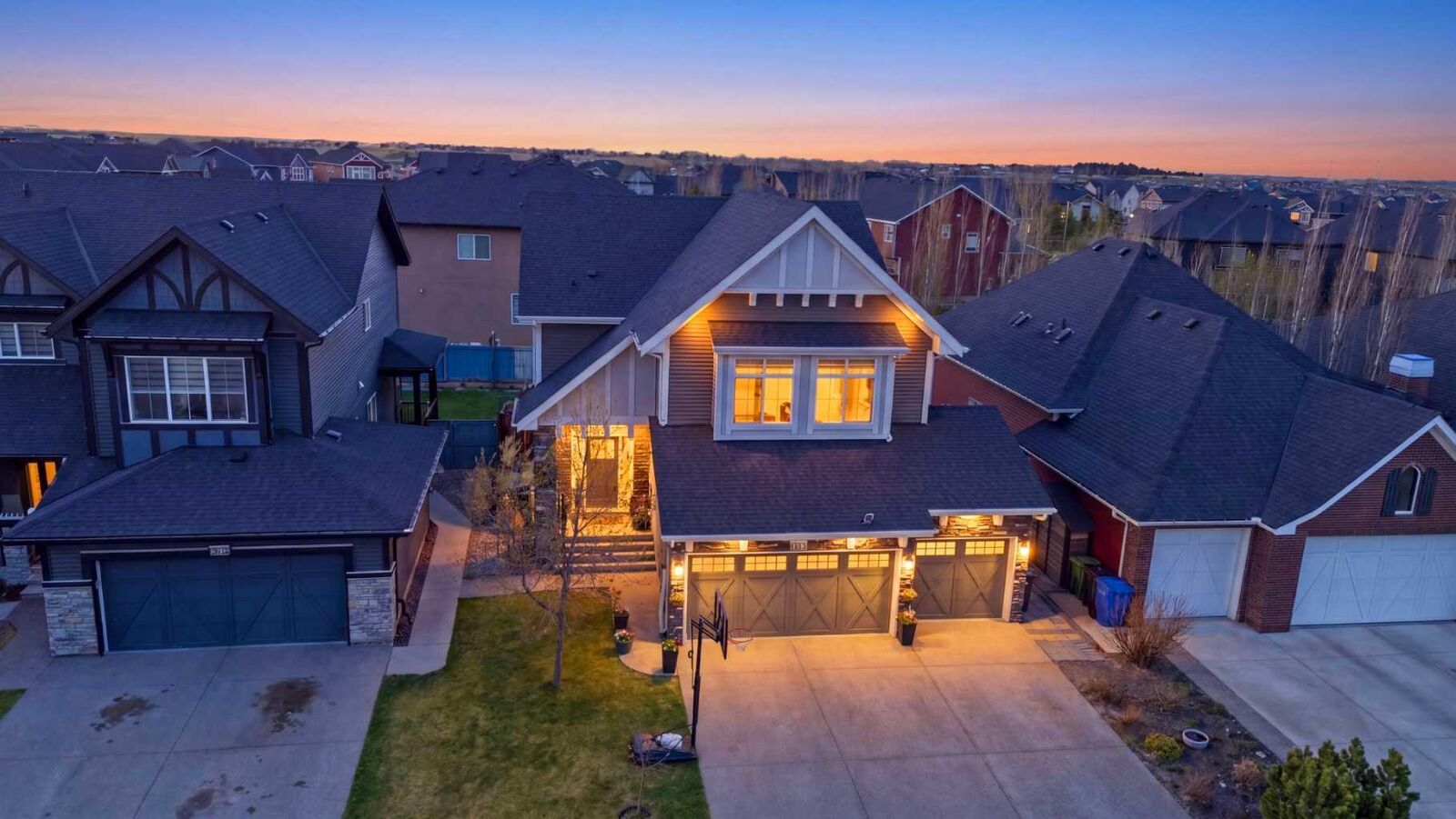 Photo de la propriété:  233 Aspenmere Circle  AB T1X 0T6 