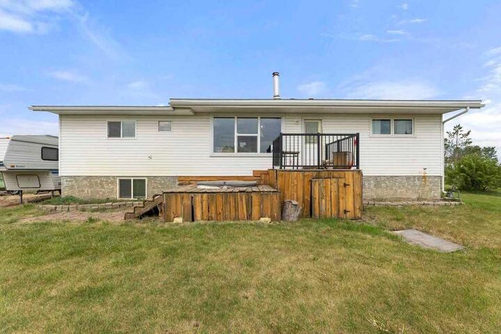 Property Photo: 31275 Range Road 13 AB T0M 0W0
