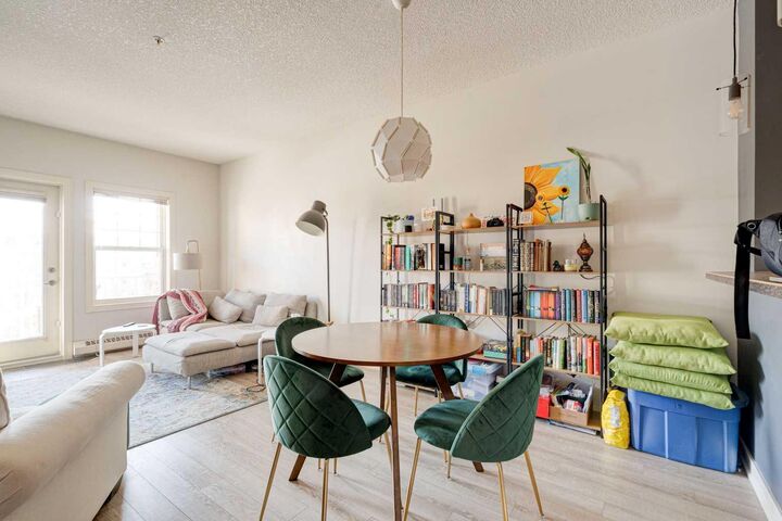 Property Photo:  1408 17 Street SE 307  AB T2G 5S8 