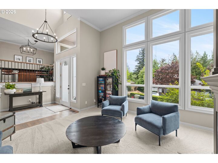 Property Photo:  745 SW 67th Pl  OR 97225 