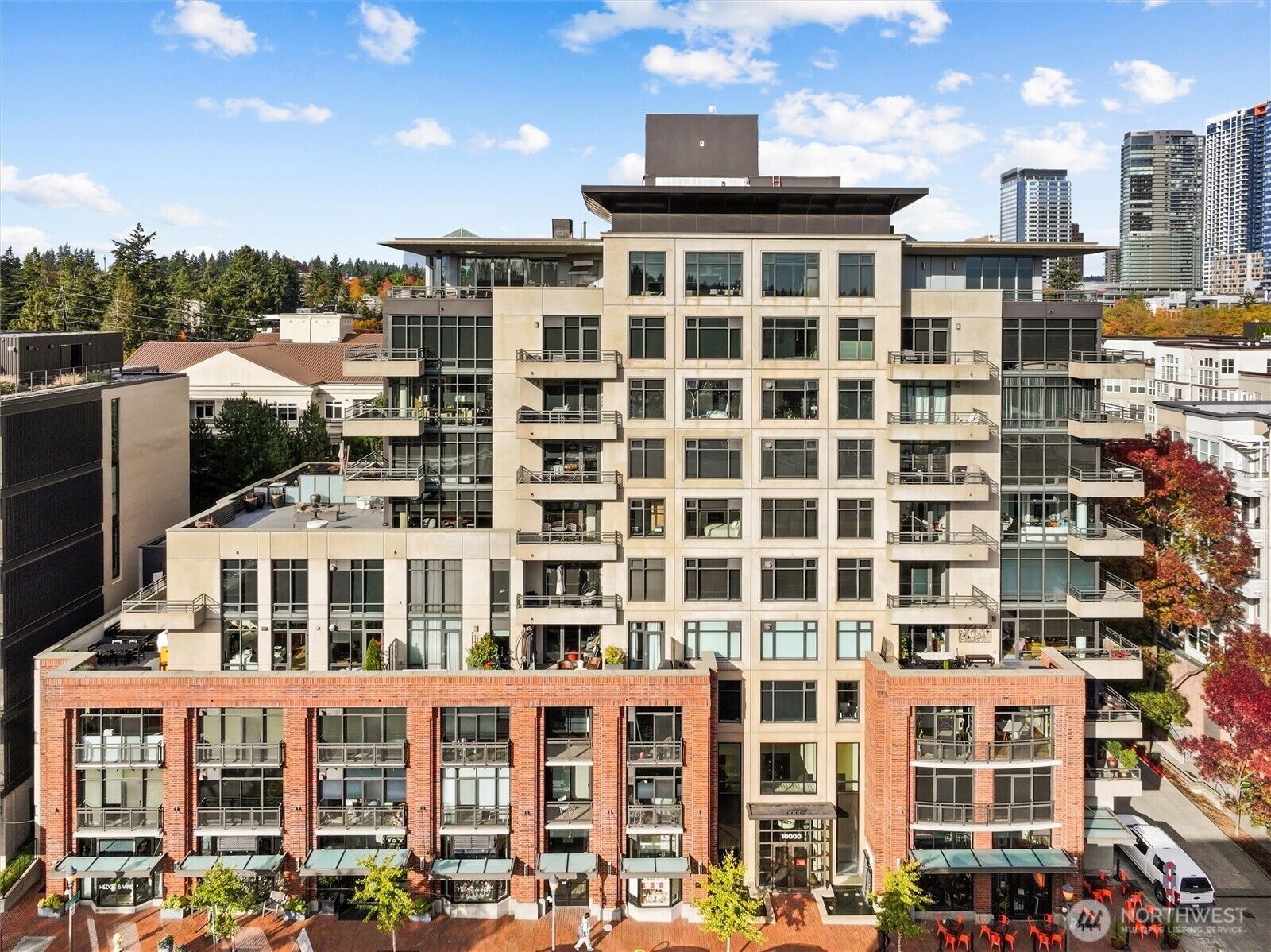 Property Photo:  10000  Main Street 603  WA 98004 
