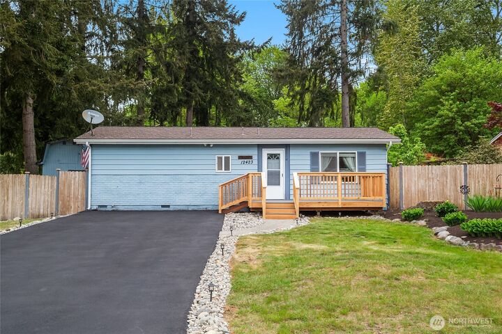 Property Photo:  12423  18th St  SE  WA 98258 