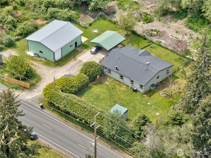 Property Photo:  10419  Sandridge Road  WA 98631 