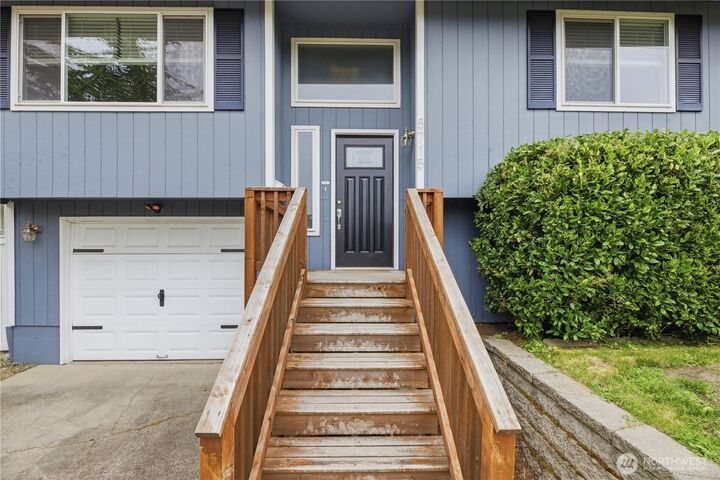 Property Photo:  5715 N 46th  WA 98407 