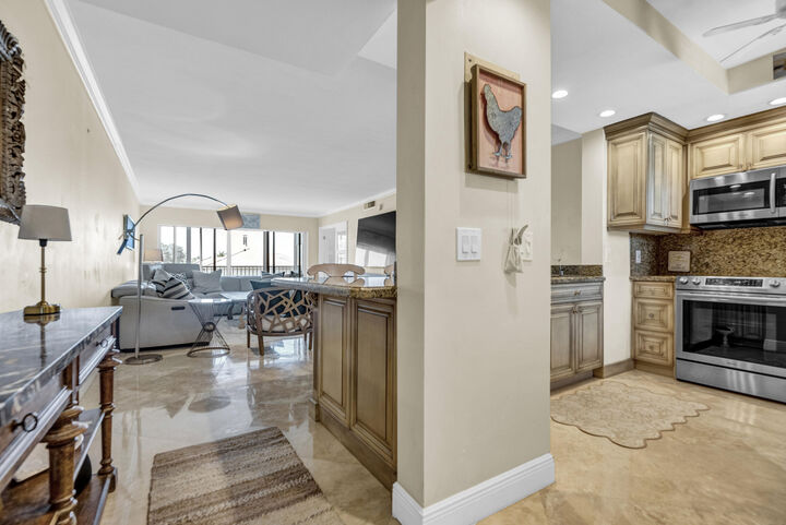 Property Photo:  3050 NE 48th Court 305  FL 33064 