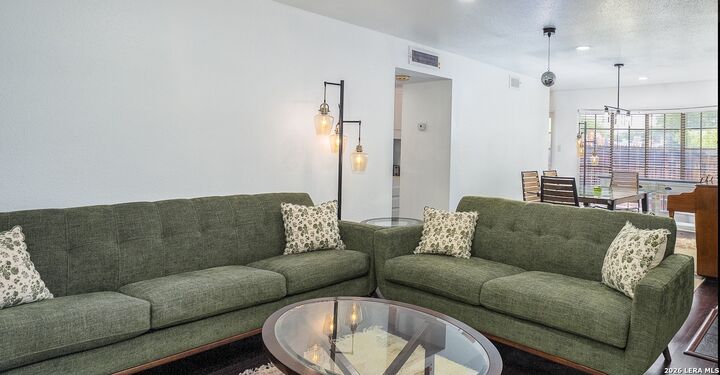 Property Photo:  7711 Callaghan Rd Apt 714  TX 78229 