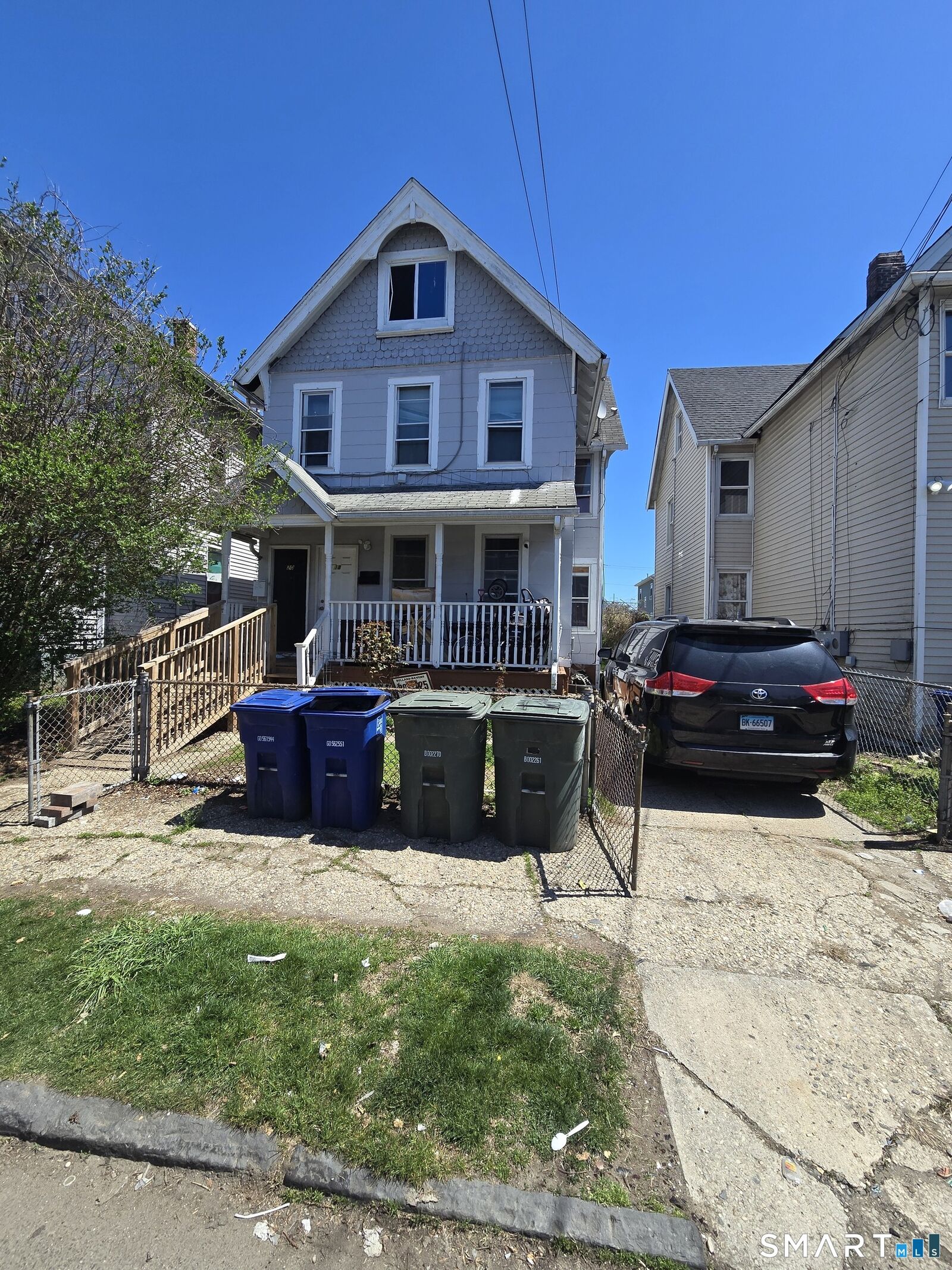 Property Photo:  18-20 Clinton Avenue  CT 06605 