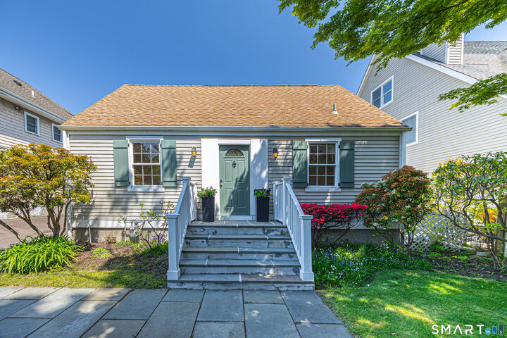 Property Photo:  18 Cook Road  CT 06902 