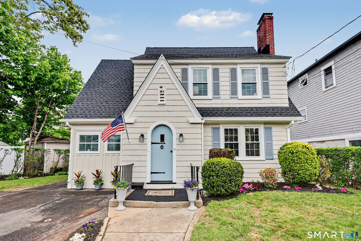 Property Photo:  10 Elliott Street  CT 06855 