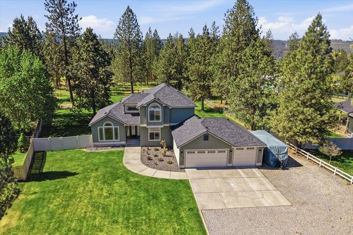 Property Photo:  6221 Moriah Dr  WA 99026 