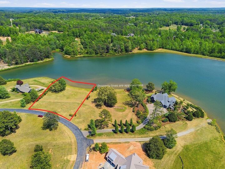 Property Photo: Lot 18 Mapleton Lane *** NC 28722