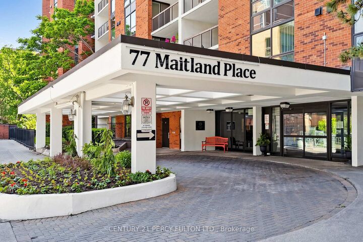 Property Photo:  77 Maitland Place 224  ON M4Y 2V6 