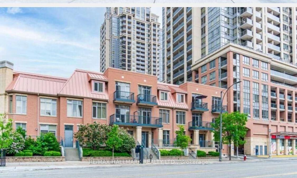 Property Photo: 320 City Centre Drive 318 ON L5B 4P8