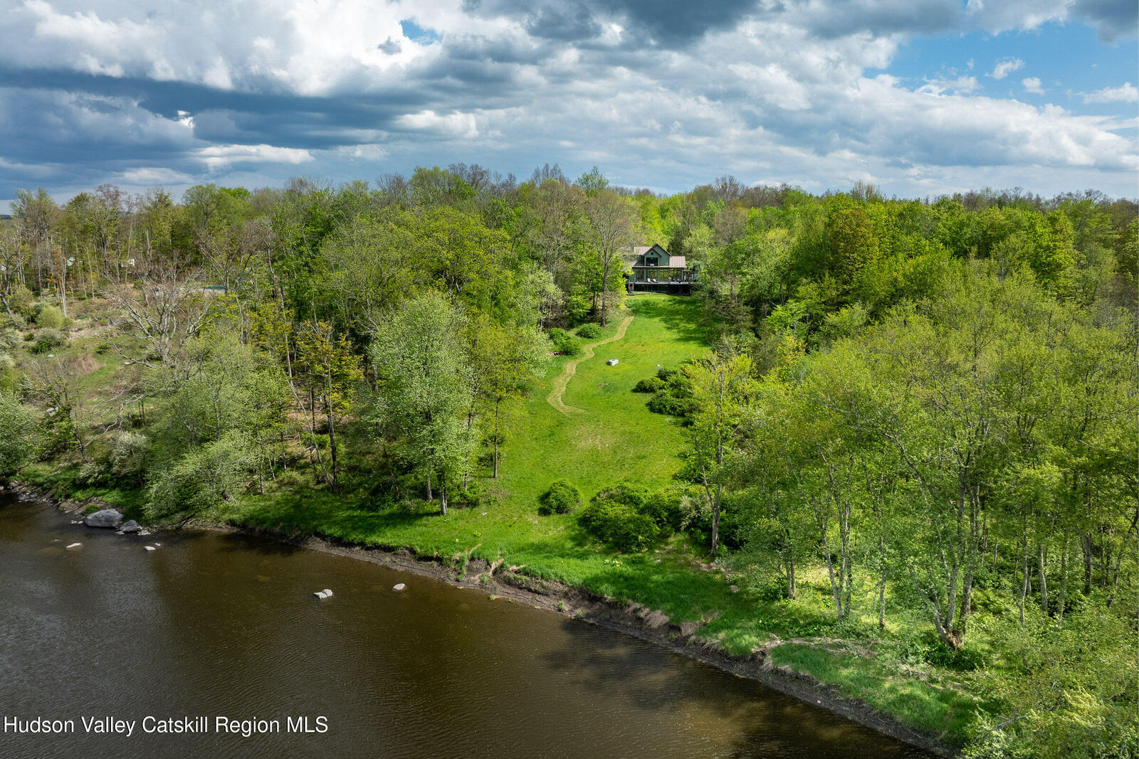 Property Photo:  25 River Park  NY 12561 