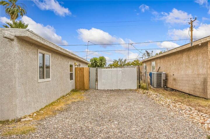 Property Photo:  1800 Granada Drive  AZ 86442 