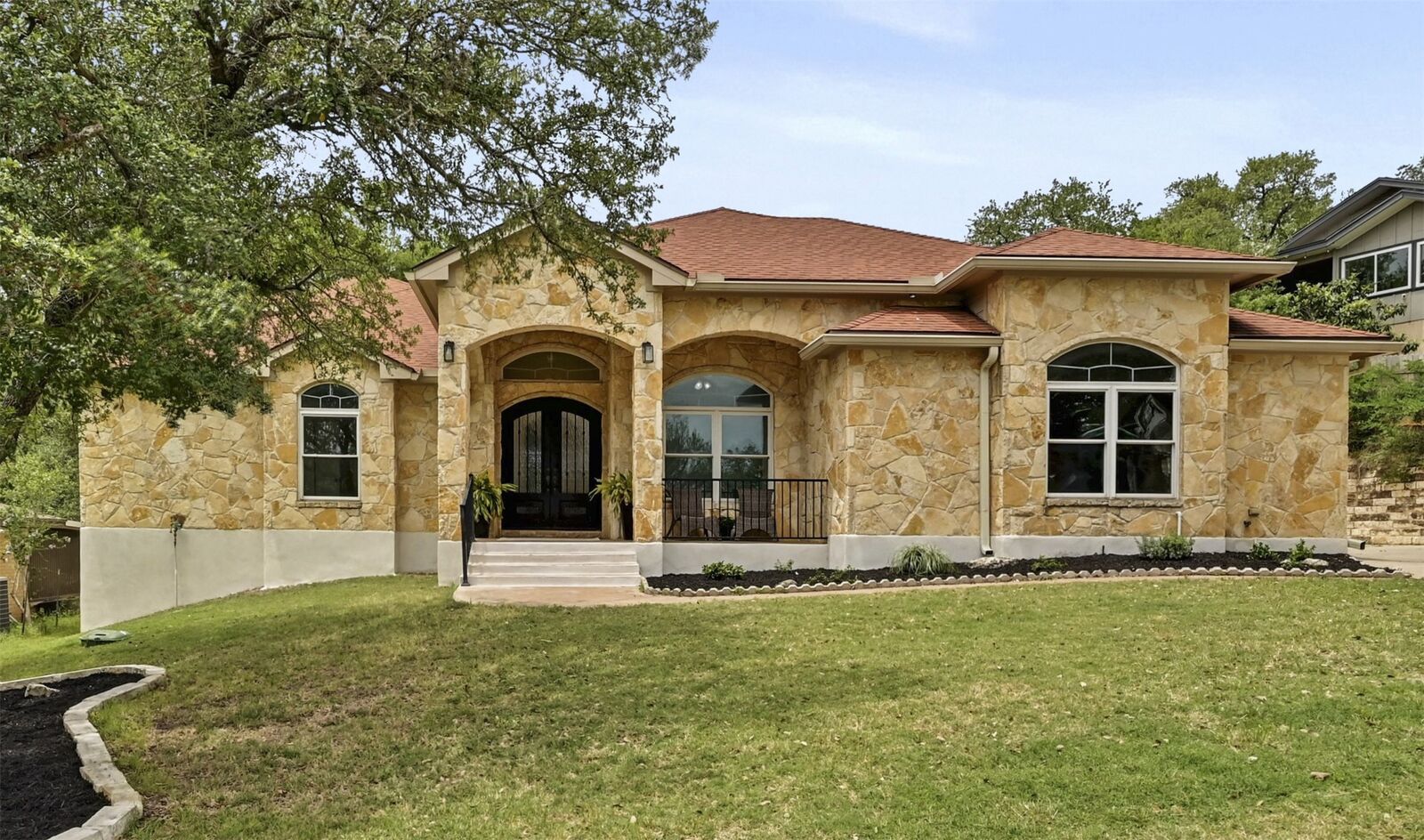 Property Photo:  9402 Springwood Drive  TX 78750 