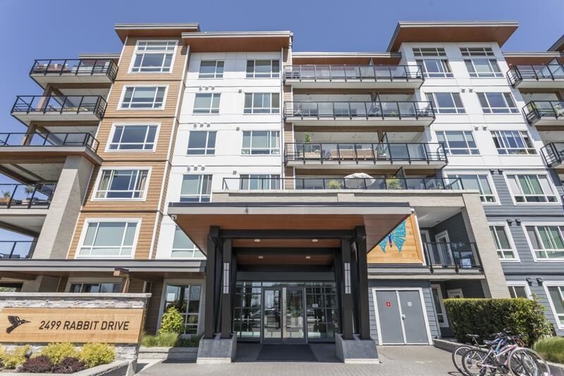 Property Photo:  2499 Rabbit Drive 306  BC V4M 0G4 