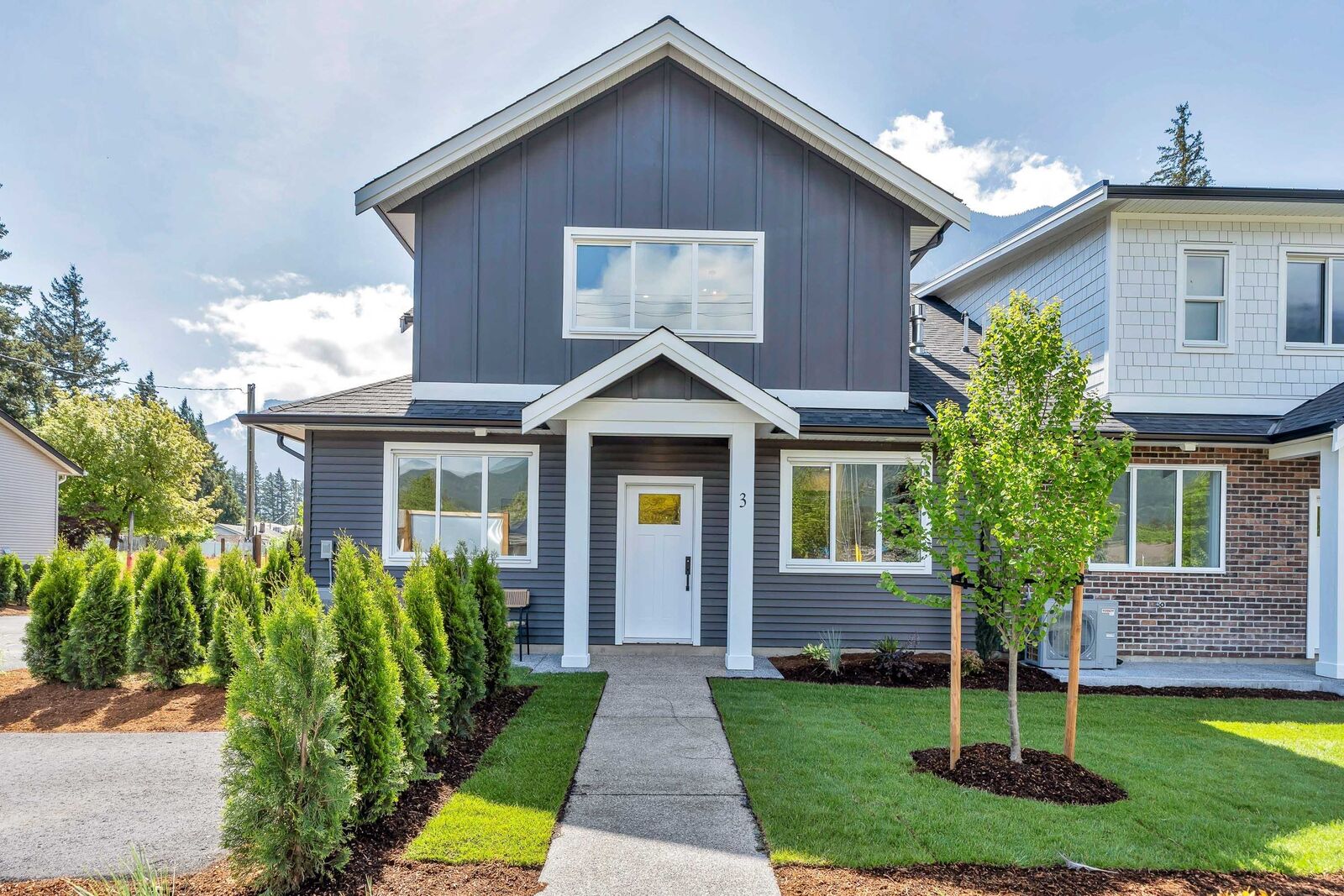 Property Photo: 558 Park Street 3 BC V0X 1L0