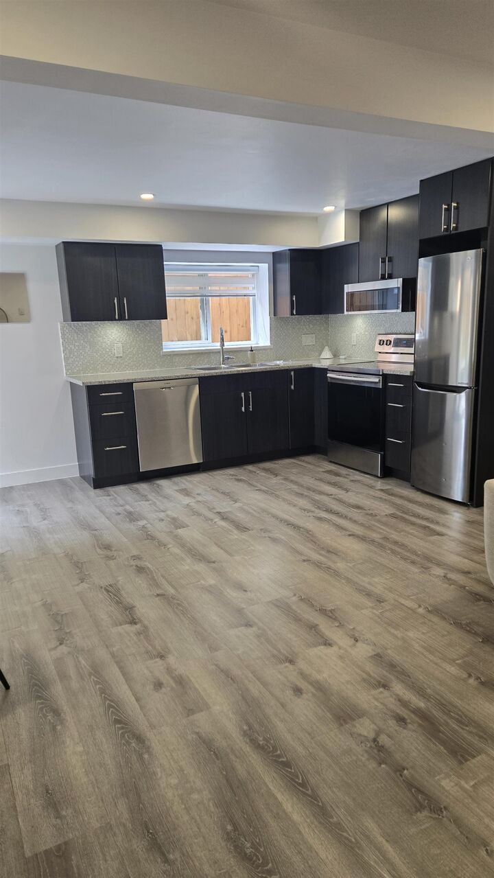 Property Photo:  17 Parkdale Place  BC B3H 4K8 