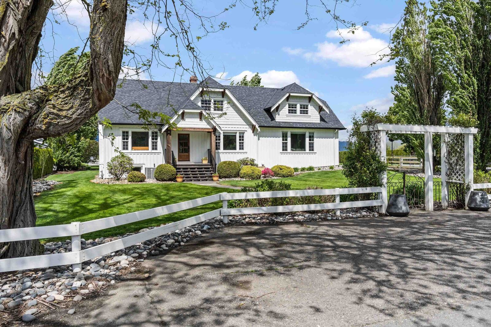 Property Photo: 42383 Sinclair Road BC V2R 4N8