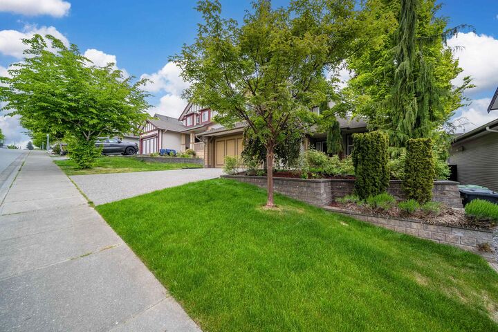 Property Photo: 6924 197B Street BC V2Y 3B1