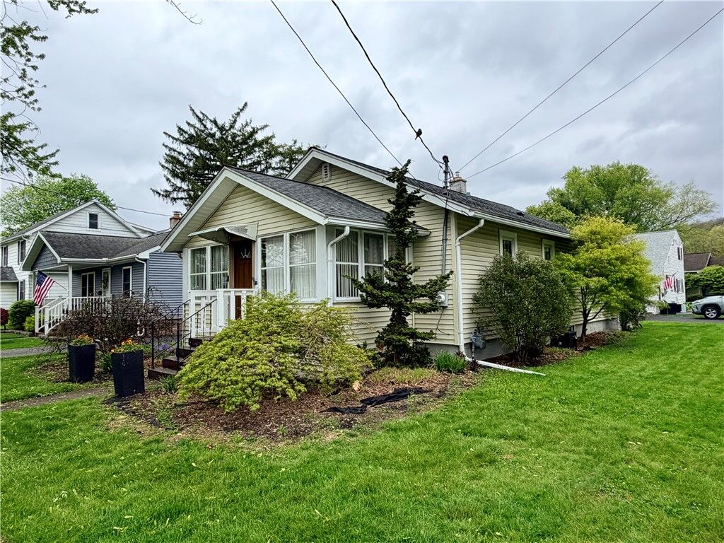 Property Photo:  239 E Pulteney Street  NY 14830 