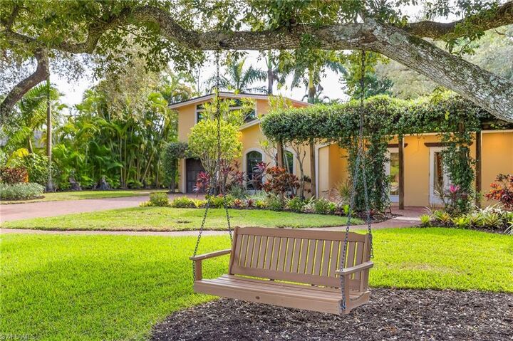 Property Photo:  1250 Florida Ave  FL 33901 