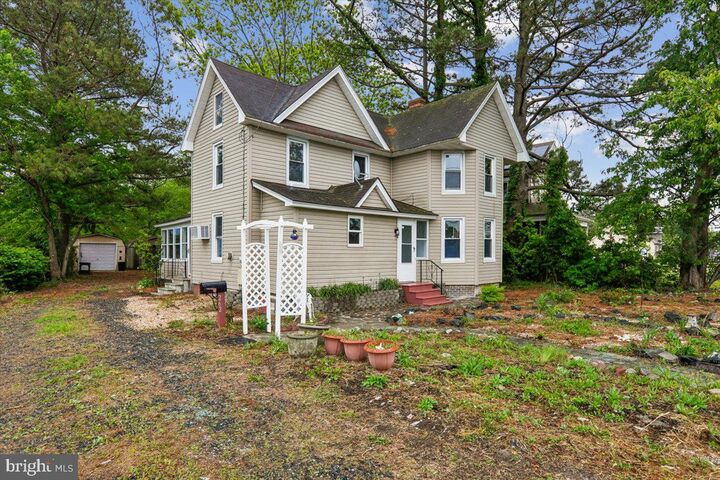 Property Photo:  262 N Somerset Avenue  MD 21817 