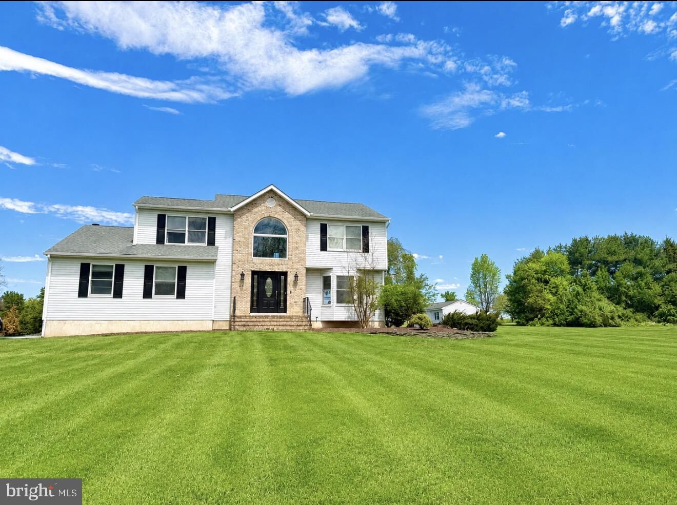 Property Photo:  2 Carney Way  NJ 08620 