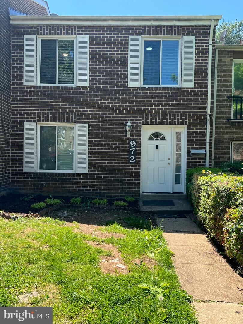 Property Photo:  972 W Side Drive 21-F  MD 20878 