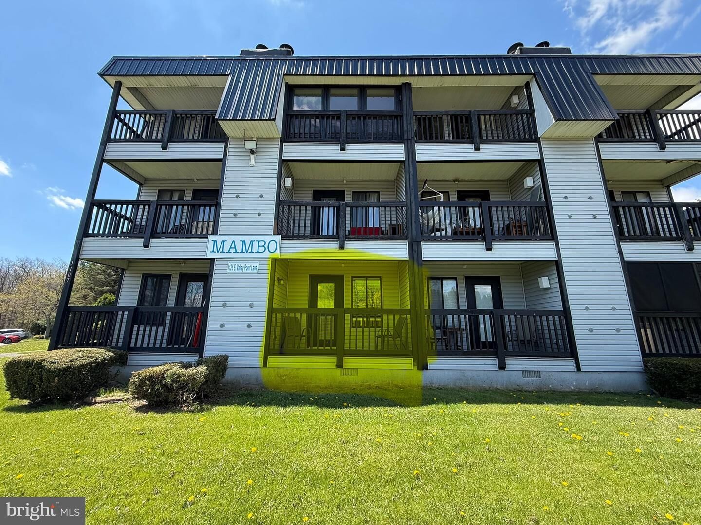 Property Photo:  125 E Valley Point Lane 1108  PA 16625 