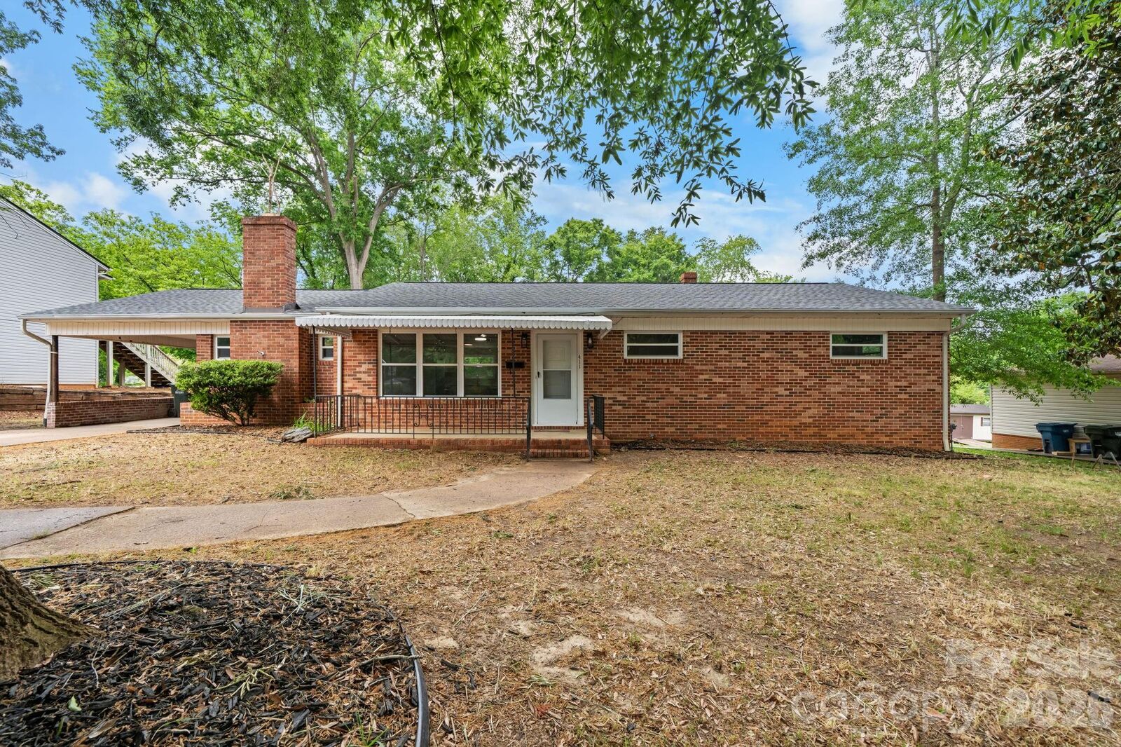 Property Photo:  411 20th Avenue NE  NC 28601 