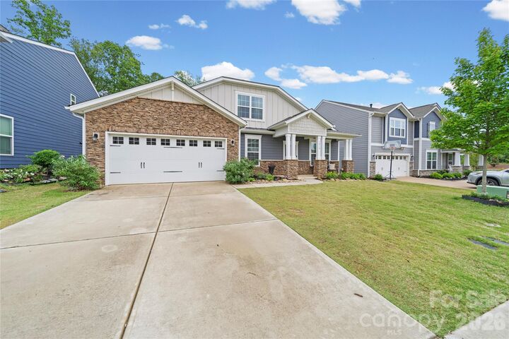 Property Photo:  3010 Eagle Ridge Lane  NC 28079 