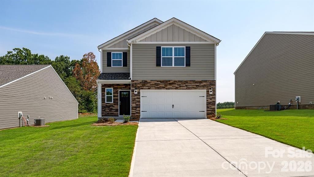 Property Photo:  113 Colton Court Court  NC 28086 