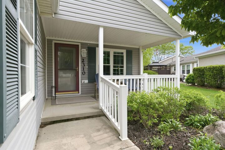 Property Photo:  2310 Mallory Court  OH 45324 