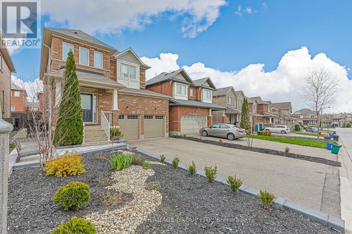 Property Photo:  64 Lourakis Street  ON L4E 0L4 
