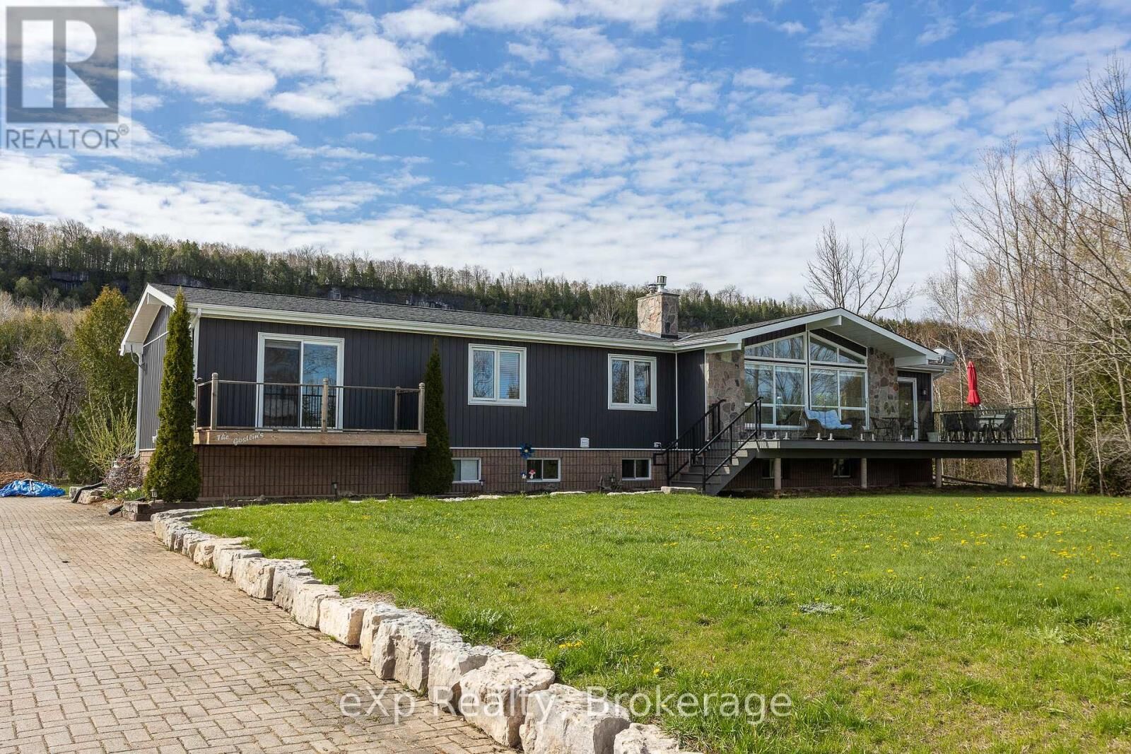Property Photo:  502754 Grey Road 1  ON N0H 2T0 