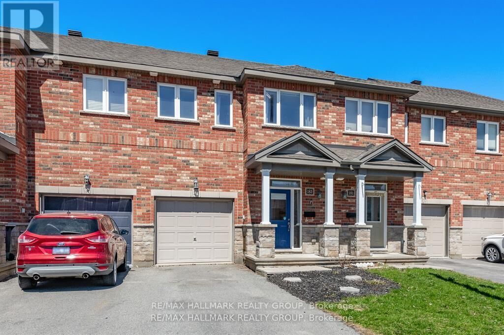 Property Photo:  183 Claridge Drive  ON K2J 5V8 