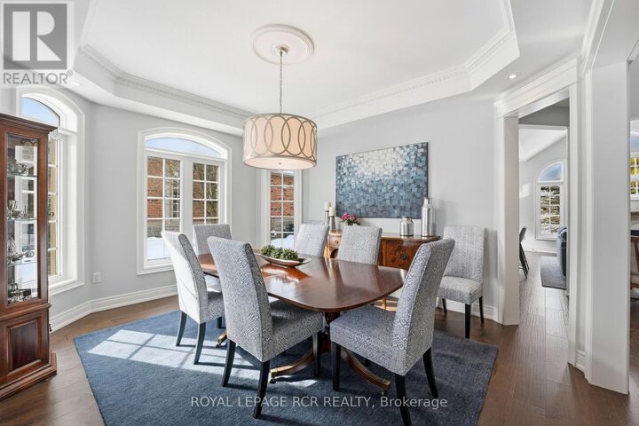 Property Photo:  16 Bonnell Crescent 107  ON L4G 7S8 